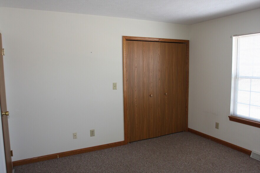 Building Photo - 1016 Timonere Dr
