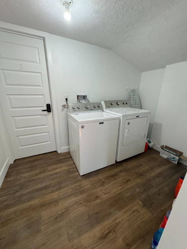 Building Photo - 805 E Taylor St