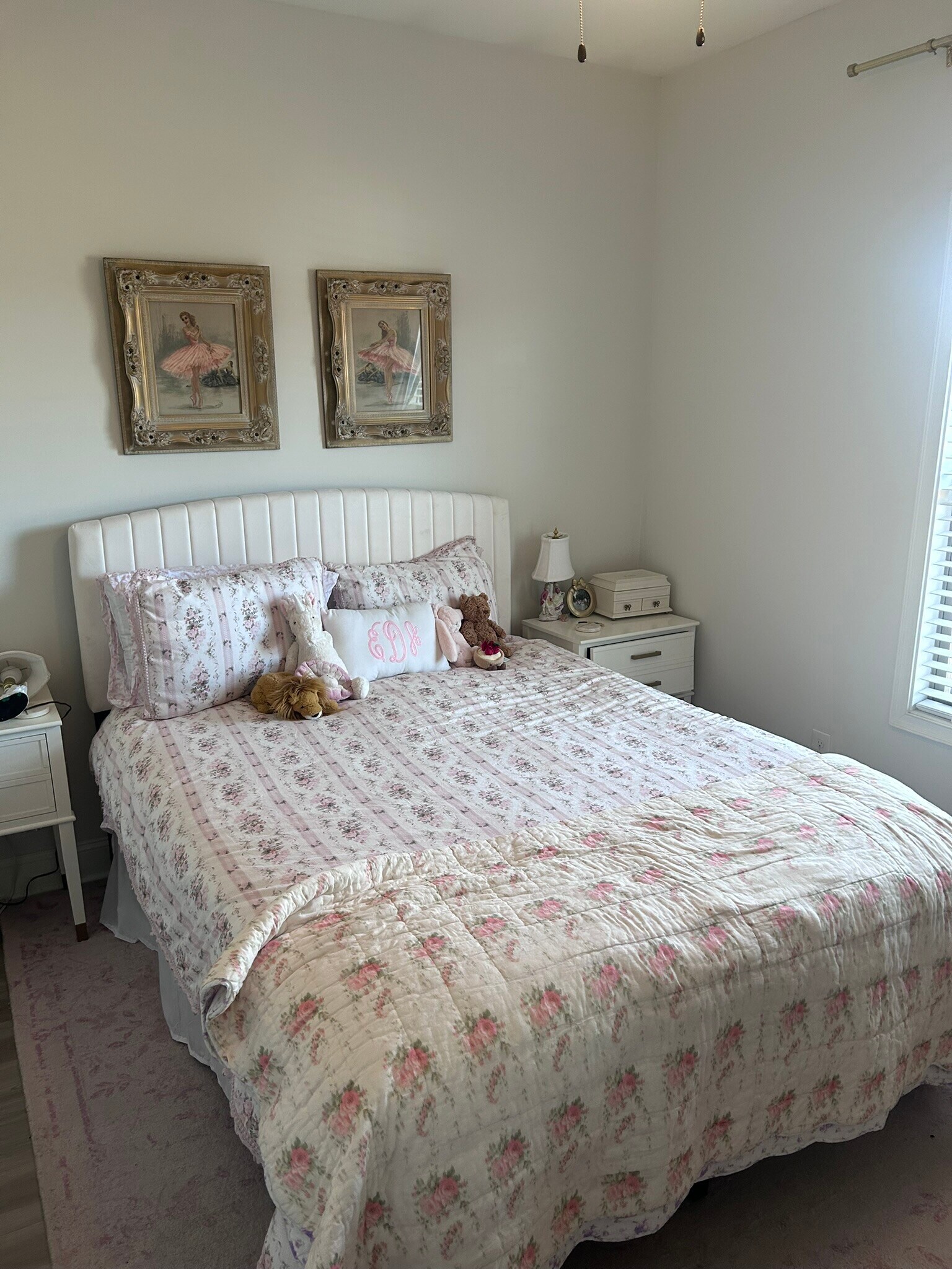 Building Photo - 100 Taylor Cottage Cv