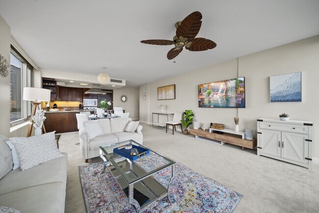 Building Photo - Watermark Waikiki Unit 901 w/ Panoramic Oc...