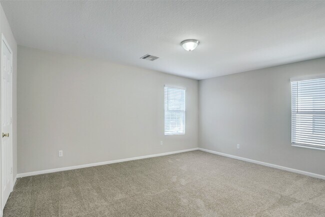 Building Photo - 22618 Spring Crossing Dr