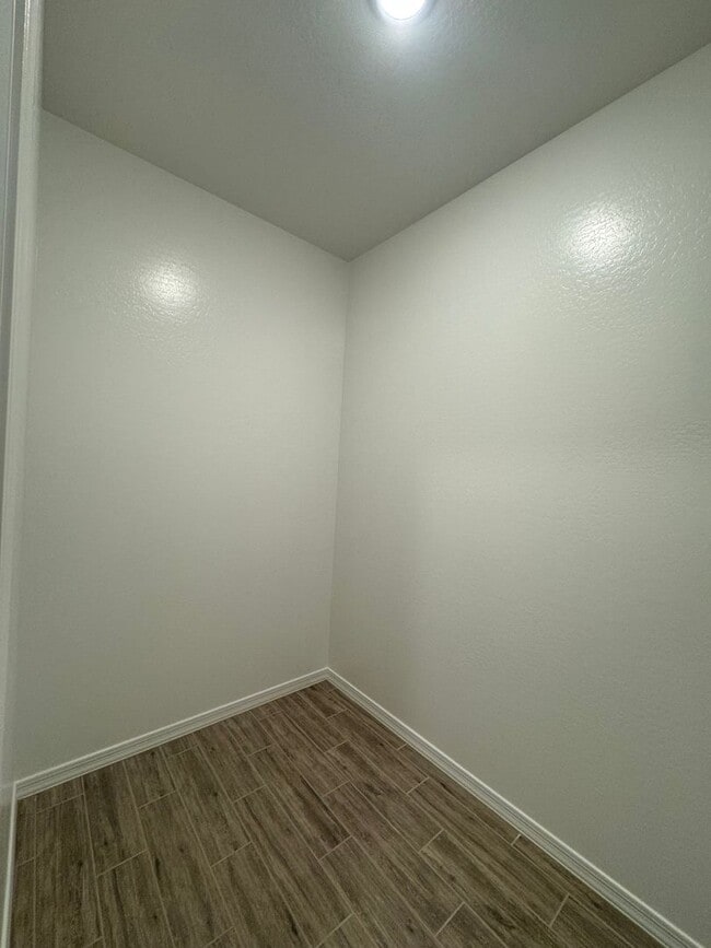 Building Photo - BRAND NEW HOME IN ALORAVITA IN PEORIA