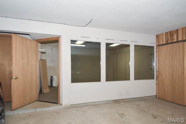 Building Photo - 4444 Lindell Blvd