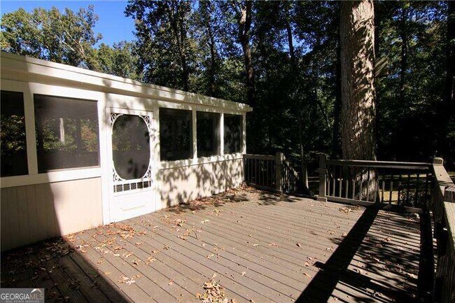 Building Photo - 3571 Sunderland Cir NE