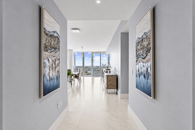 Building Photo - 701 N Fort Lauderdale Beach Blvd