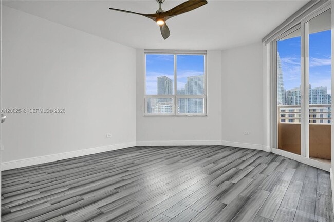 Building Photo - 808 Brickell Key Dr