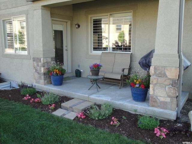 Building Photo - Beautiful 4 Bd 2.5 Bath Home in Sandy