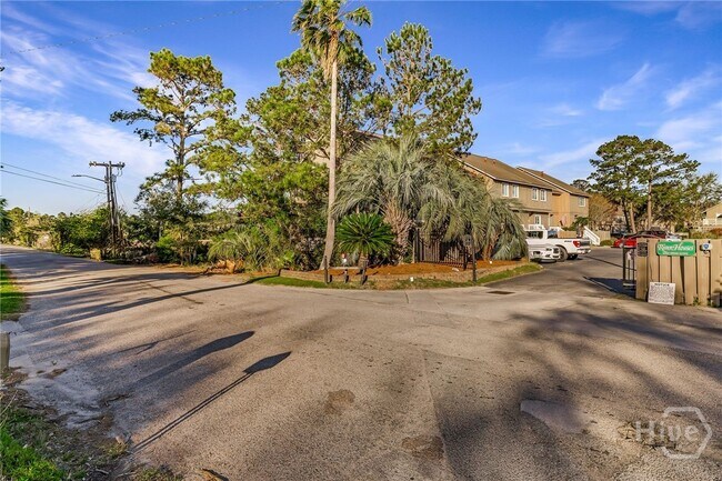 Building Photo - 12502 Apache Ave