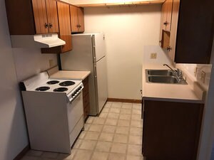 Kitchen - 818 2nd St