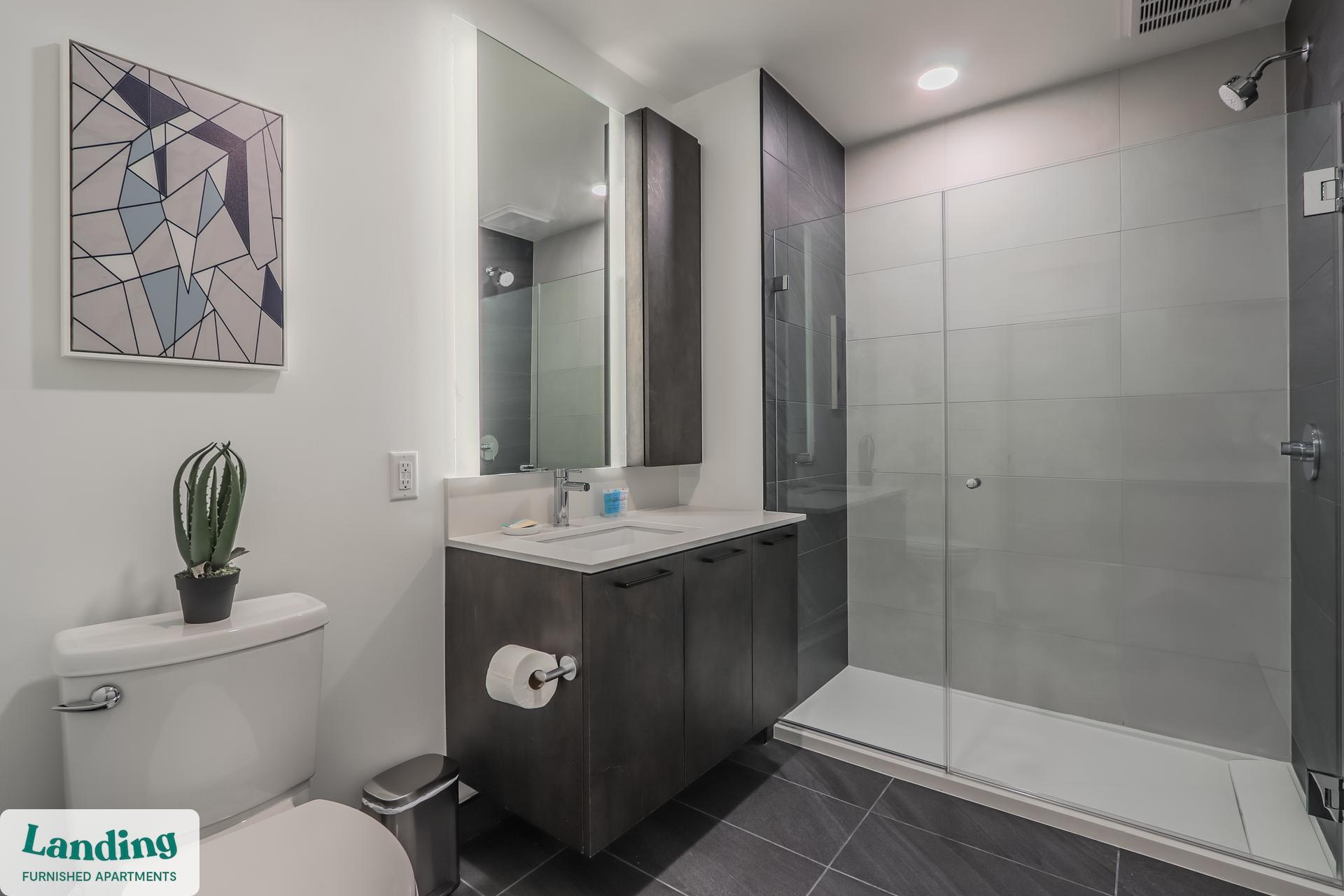 Building Photo - 632 Howard Rd SE