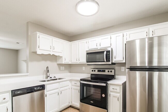 Building Photo - 5731 Riverhead Ave