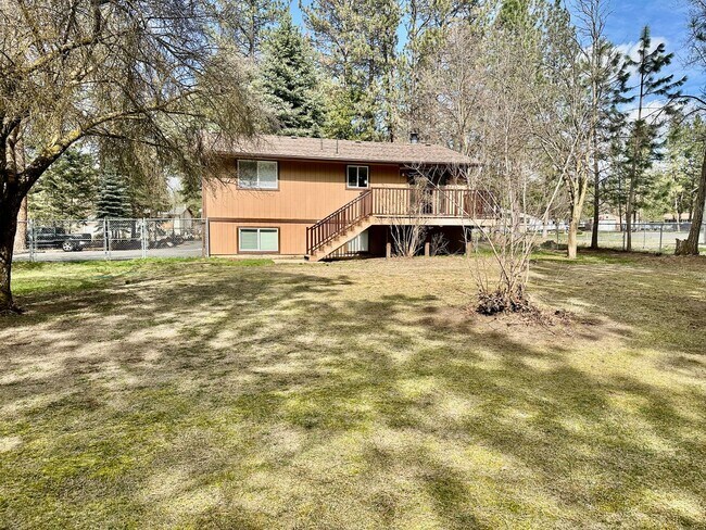 Building Photo - Suncrest Rental