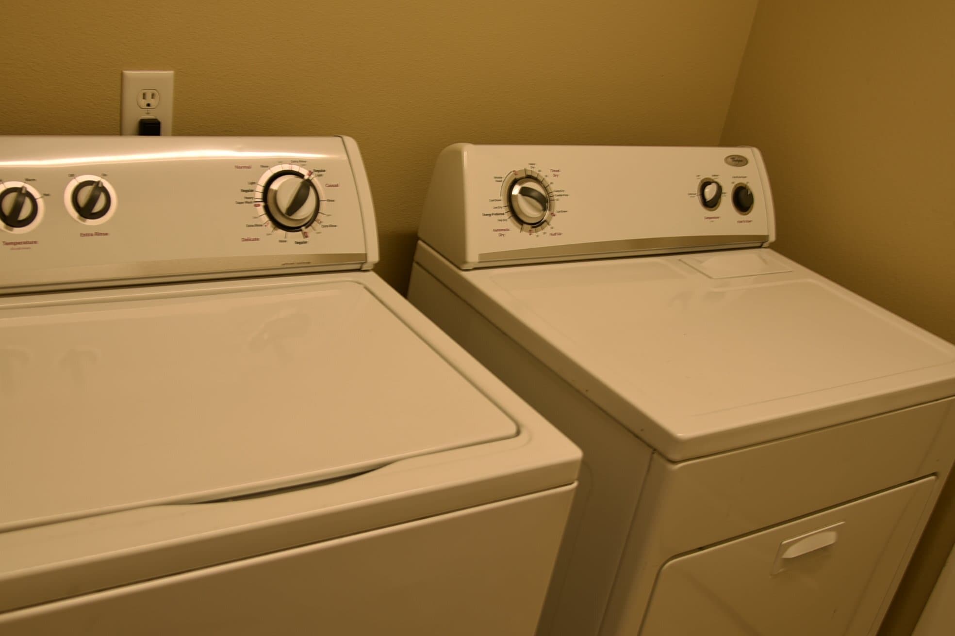 Building Photo - 11215 W Springgold Dr