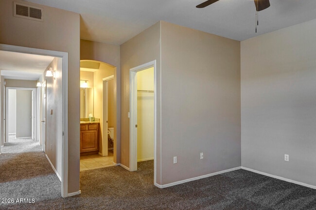 Building Photo - 5335 E Shea Blvd