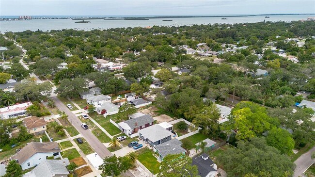 Building Photo - 1226 Sedeeva Cir S