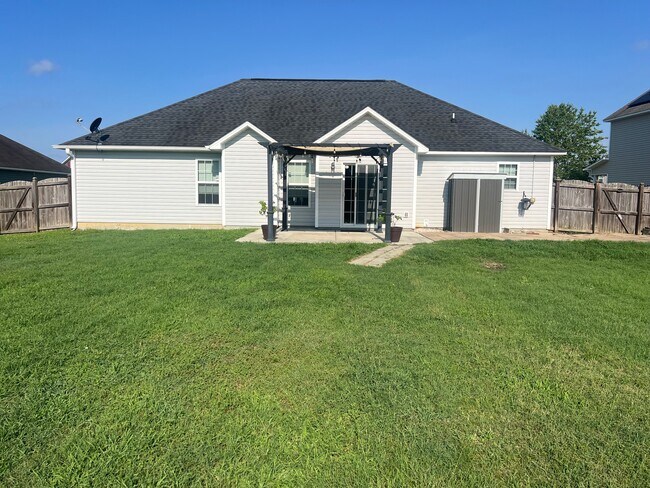 Building Photo - 141 Prelude Dr