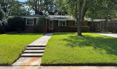 Building Photo - 349 Oxford Dr