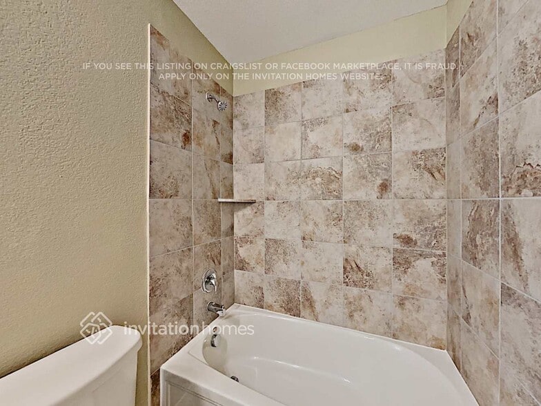 Building Photo - 260 Oxford Dr