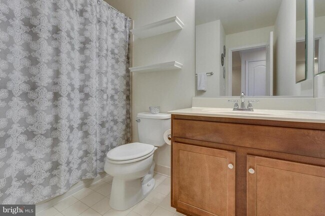 Building Photo - Charming 3BR Townhome in Aldie