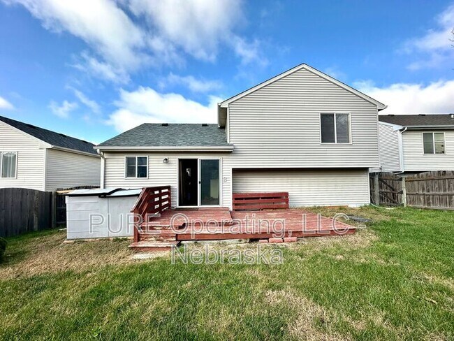 Building Photo - 7879 Bauman Ave