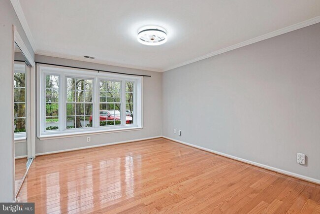 Building Photo - 11200 Beaver Trail Ct