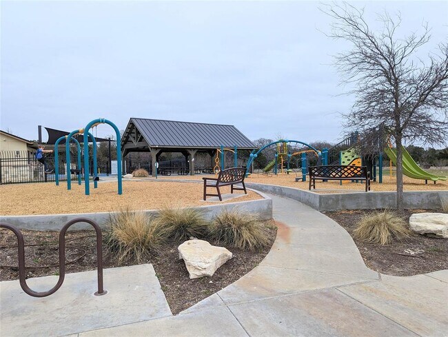 Building Photo - 141 Marcheeta Way