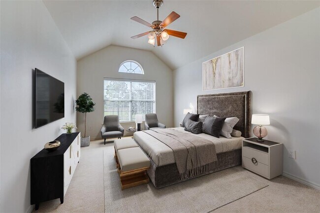 Building Photo - 10414 Hahns Peak Dr