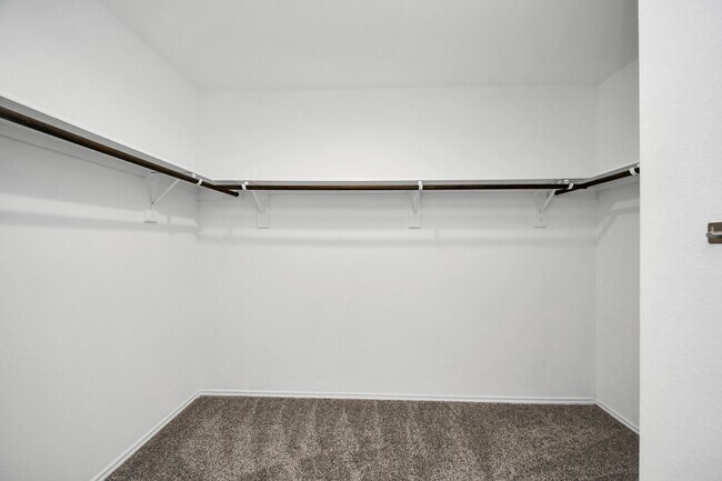 Building Photo - 21314 Sleepy Willow St