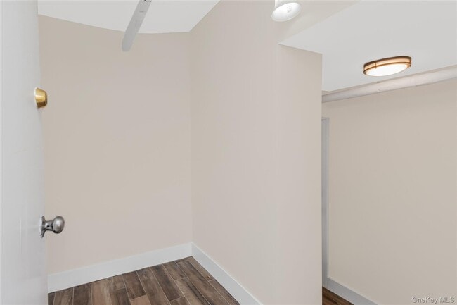 Building Photo - 59 Oregon Ave