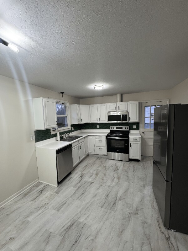 Building Photo - 101 Circle Dr