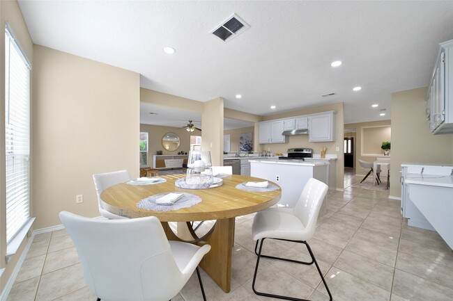 Building Photo - 1230 Birchstone Dr