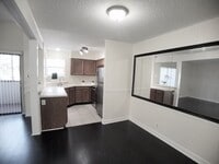 Building Photo - Beautiful 1/1 wood floor condo for rent in...