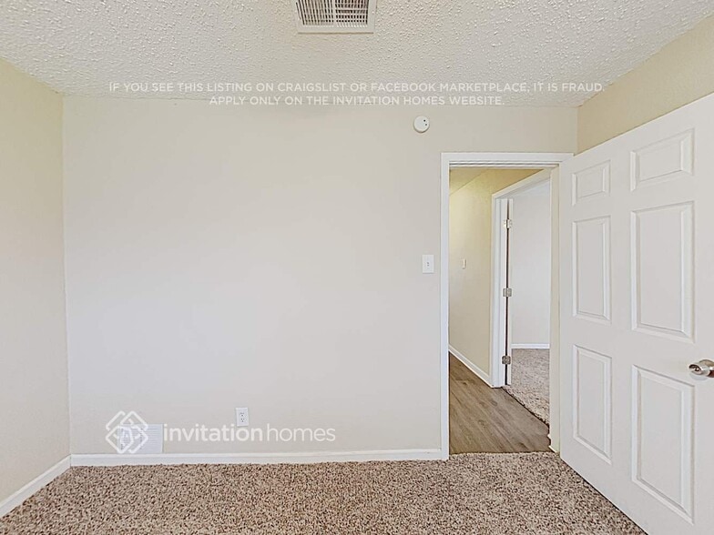 Building Photo - 841 Apple Valley Dr