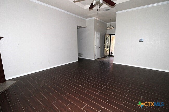 Building Photo - 4206 Ethel Ave