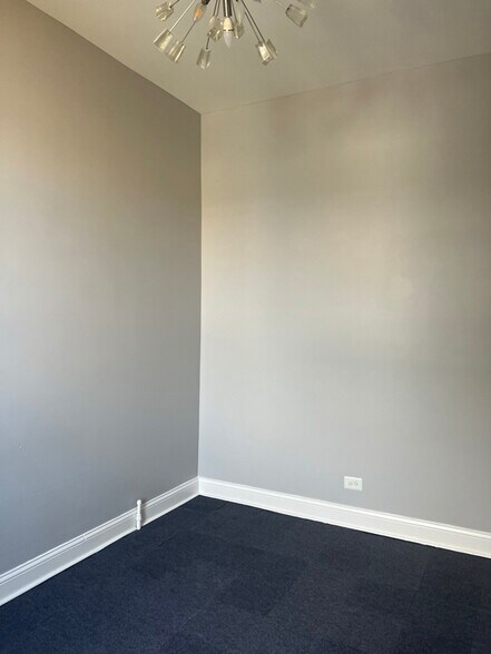 Building Photo - 6639 S Sangamon St