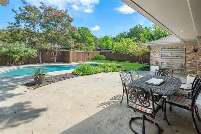 Building Photo - 4039 Myerwood Ln