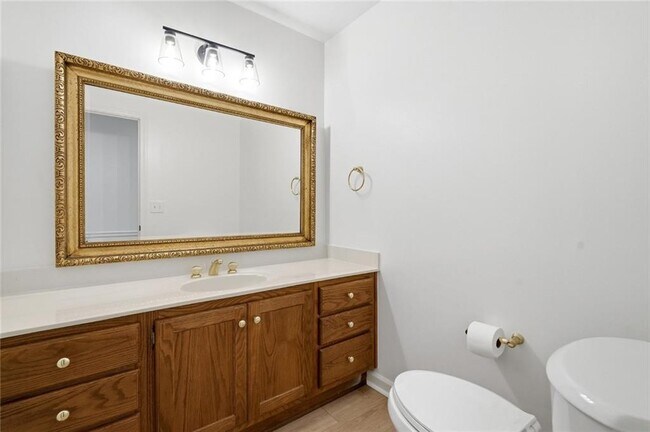 Building Photo - 330 Carybell Ln