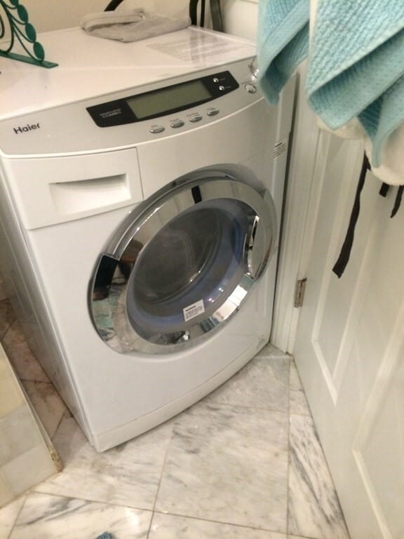 Building Photo - 174 Bolton St