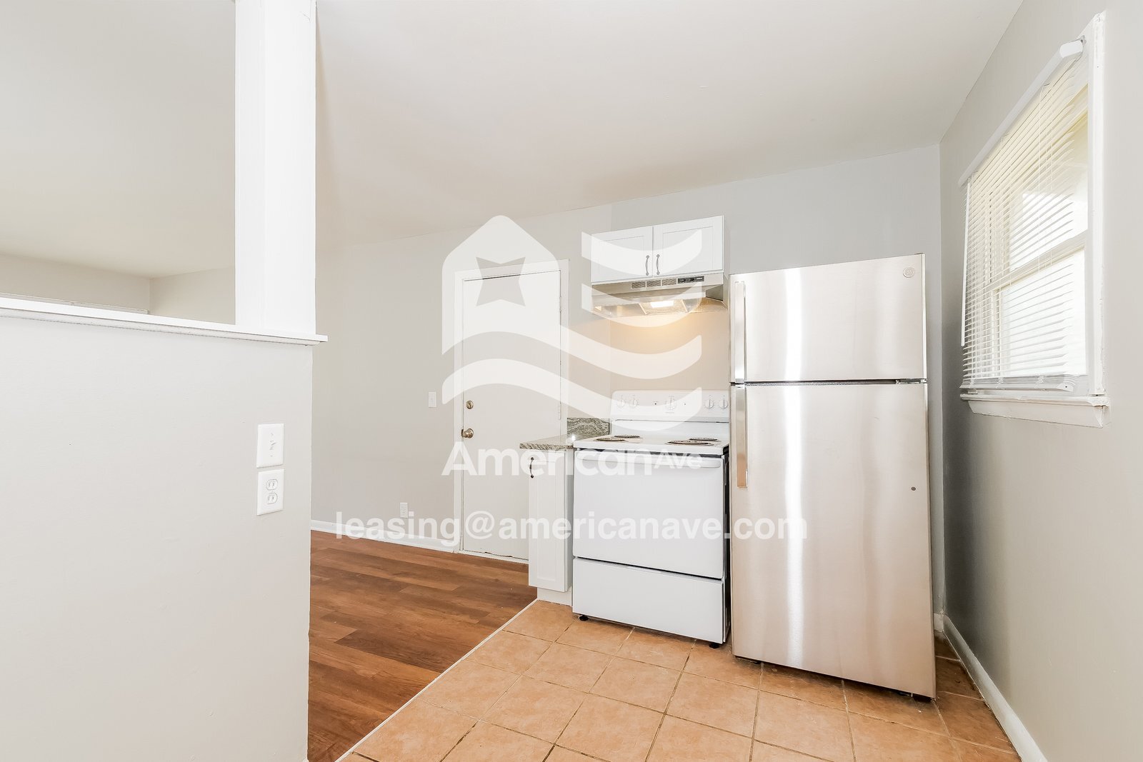 Building Photo - 3876 Parker St