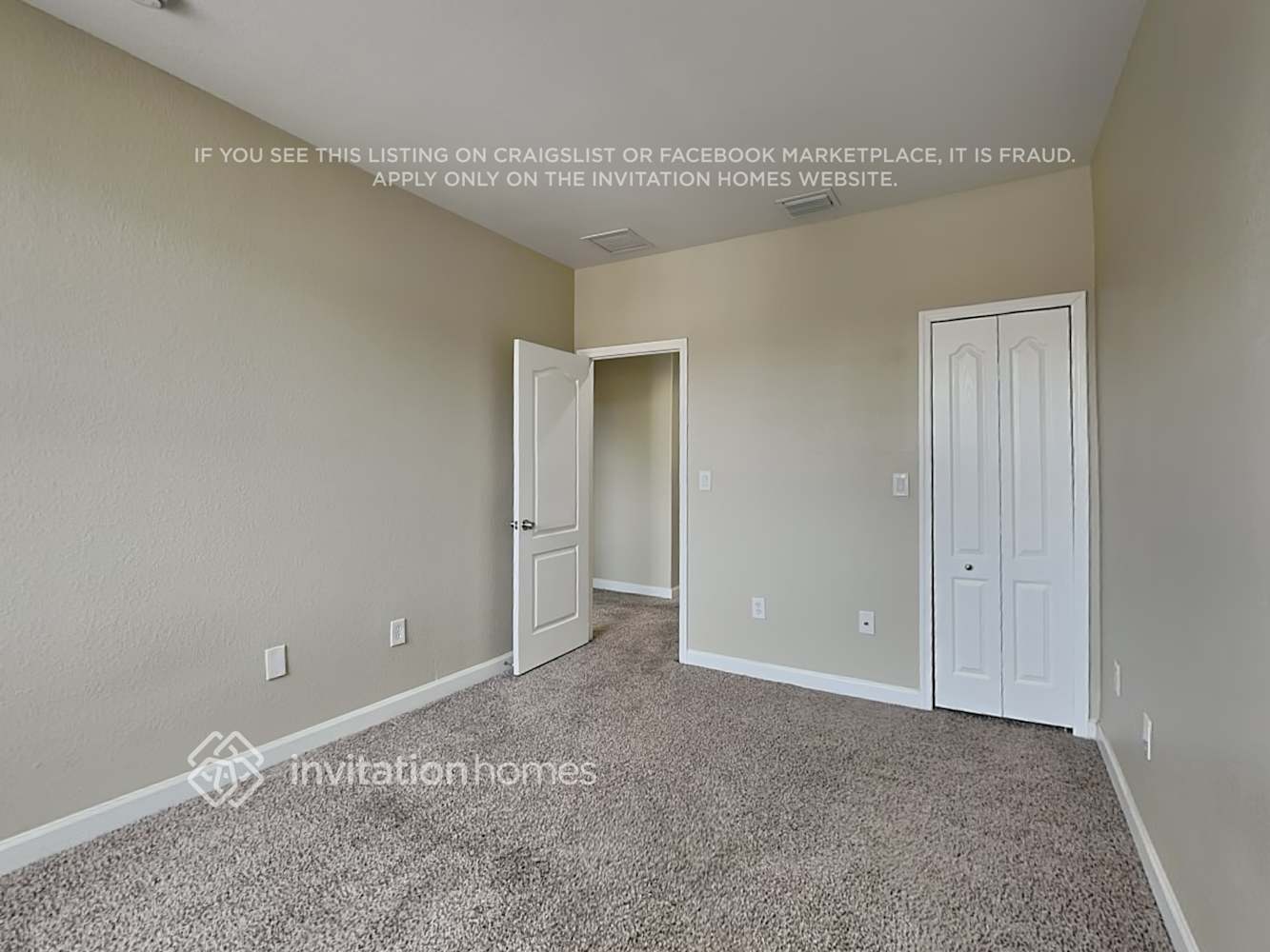 Building Photo - 15050 SW 9th Terrace