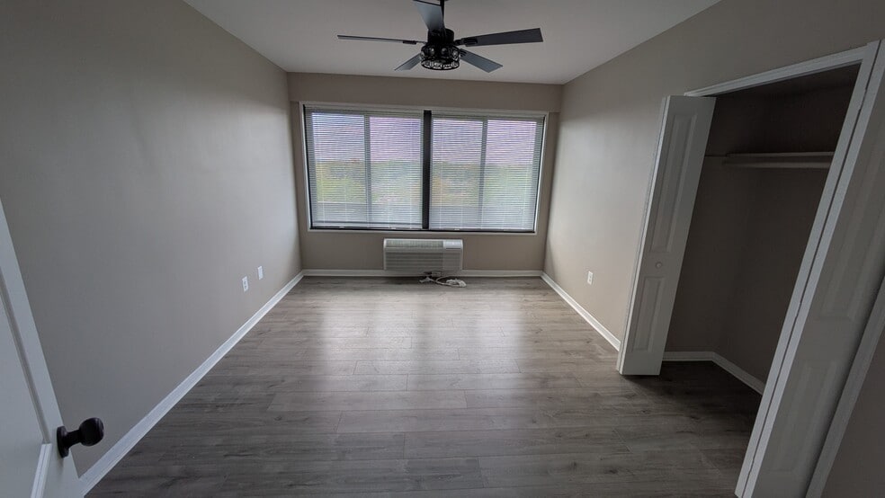 Building Photo - 3601 Wisconsin Ave NW