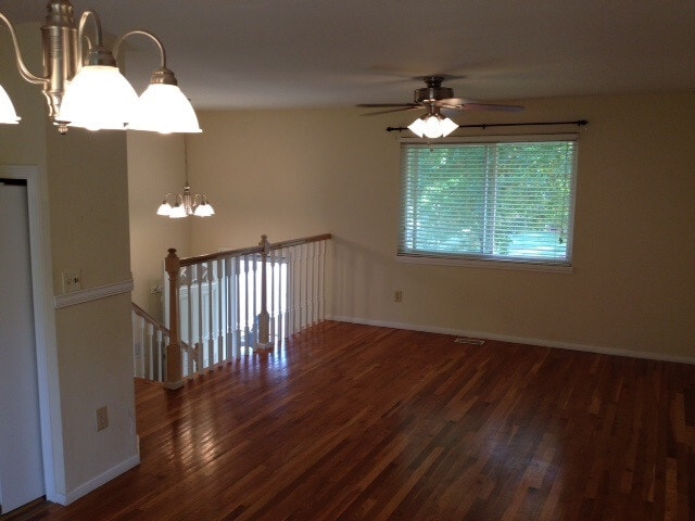 Building Photo - 7058 Manderlay Dr