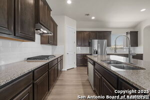 Building Photo - 6595 Mason Vly