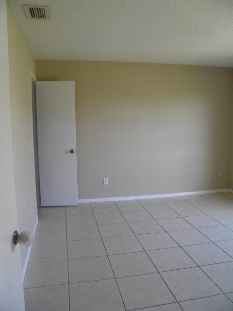 Building Photo - Single Family Home in BVL, Kissimmee
