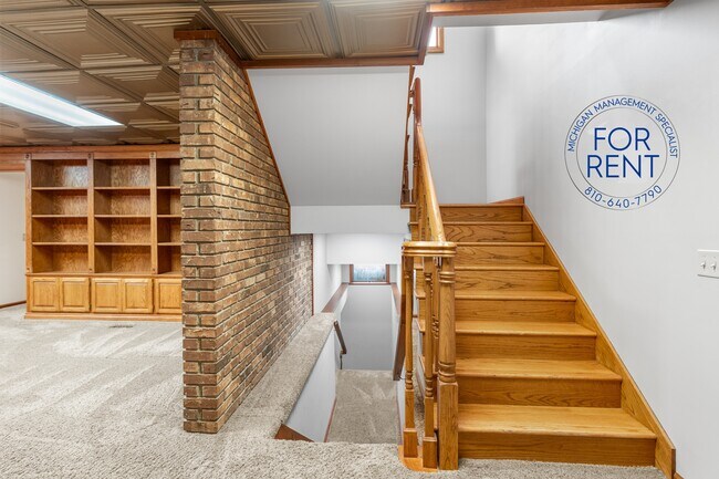 Building Photo - 7255 E Baldwin Rd