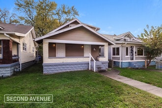 Building Photo - 459 S 41st St