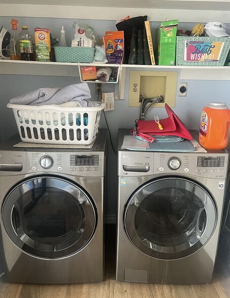 Building Photo - 23195 Mesto