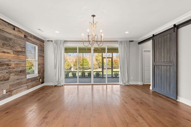 Building Photo - Former Model Home in the highly coveted Jackson Hills subdivision!