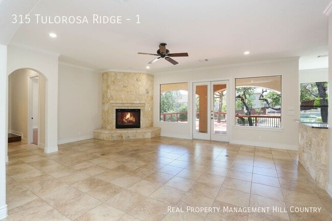 Building Photo - 315 Tulorosa Ridge