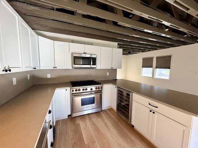 Building Photo - 2949 S 78th St